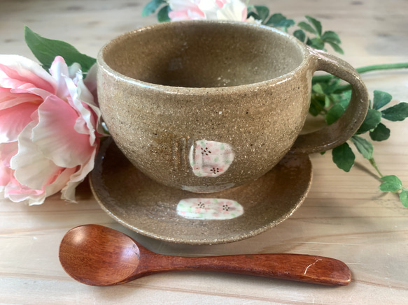 桜とくし目のコーヒー&ソーサー 1枚目の画像