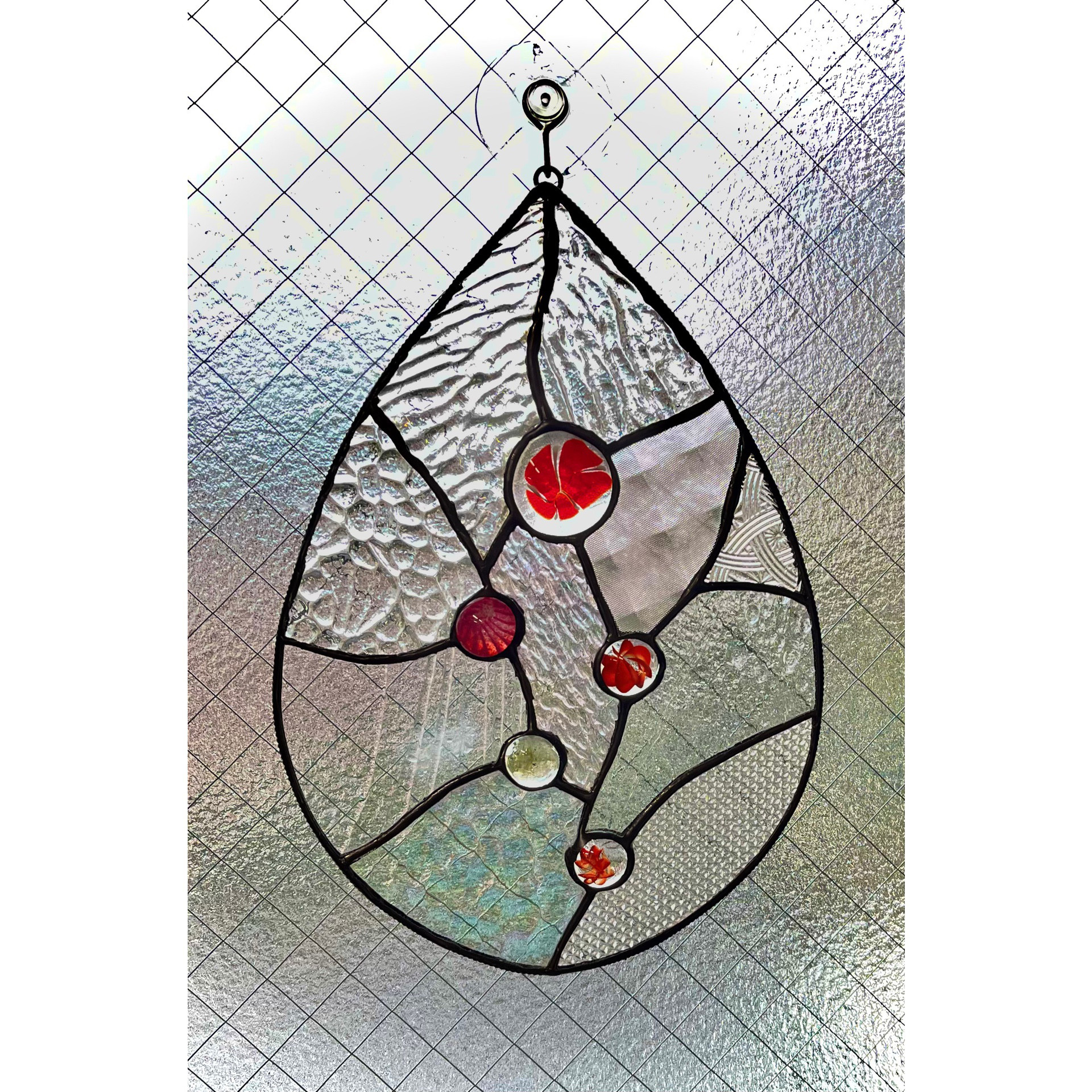 雫型サンキャッチャー　クリアー系　ジュエル