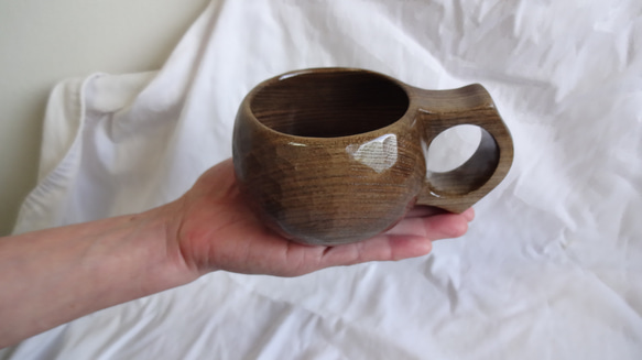 　神代ニレで作った一木彫りコーヒーカップ　 4枚目の画像