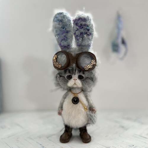 うさみみ帽子のごーぐるにゃんこ 羊毛フェルト ぶさかわねこ うさみみ帽子のごーぐるにゃんこ 羊毛フェルト ぶさかわねこ