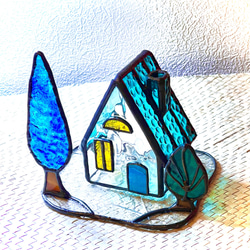 ターコイズブルーの屋根のハウス 3枚目の画像