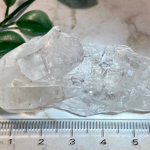 ヒマラヤ水晶　原石　クラスター　クローライト　レインボー　ゲートウェイ 最高品質/クローライト/超透明/光沢・照り】インド・マニハール