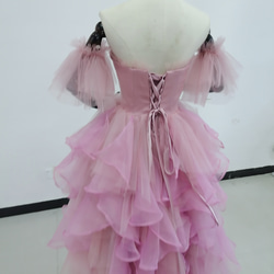 免運費！可愛的淺粉色連衣裙 出眾的時尚感 短款長裙 柔軟的層疊薄紗裙 第15張的照片
