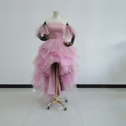 免運費！可愛的淺粉色連衣裙 出眾的時尚感 短款長裙 柔軟的層疊薄紗裙 第8張的照片