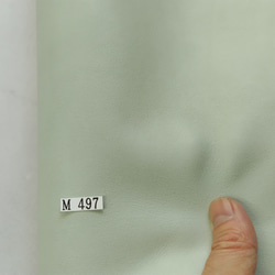 M497 牛革 セージグリーン　大きさ　180デシ　厚さ　1.2ｍｍ 柔らかな革です 3枚目の画像
