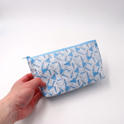 新柄　京の錦織　光峯錦織工房　紋様を楽しむ　紙飛行機　ブルー　ポーチマチ付き 7枚目の画像