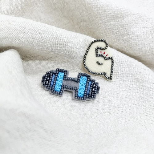 音楽家ビーズ刺繍ブローチ 徹子さんのビーズ刺繍ブローチかわいすぎる、、、❤️‍🔥 本当に