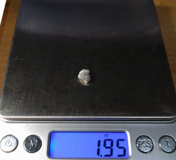 ダイヤモンド原石　rough diamond　天然石 (D1009)　 ラフダイヤモンド 7枚目の画像