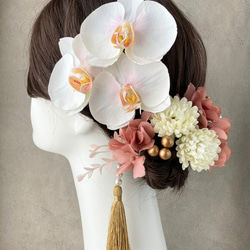 胡蝶蘭　髪飾り　成人式　卒業式　結婚式　紫陽花　ピンポンマム　和装　着物　振袖　白無垢　タッセル　KA-23001MO 2枚目の画像