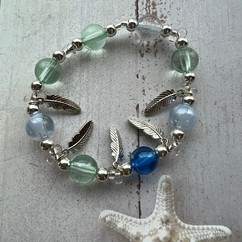 【色味が可愛い❣️】バンブルビーブレスレット°・*:.。 ブルー×グリーン×フェザーブレスレット K71 ブレスレット Job Color