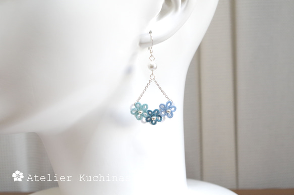 梭織蕾絲小花棉質珍珠耳環&lt;雨藍&gt; 第3張的照片