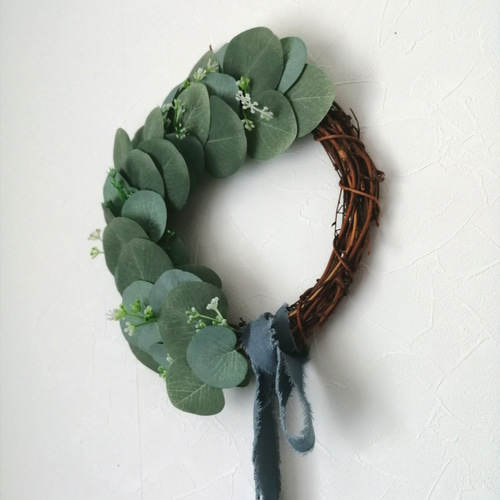 ユーカリポポラスのハーフリース リース Allium blue perfume