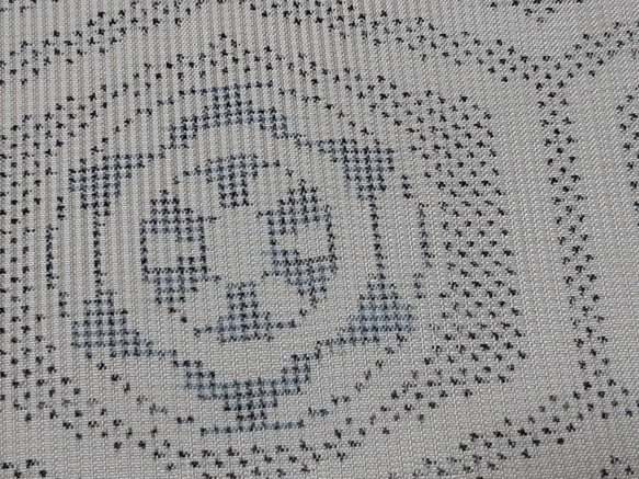 ワンタッチ着物　くらわん着物　正絹紬リメイク　本場白大島紬亀甲文様 また 身長 体重を備考欄にお書きください 幅出し 詰め等の寸法直しは致しておりません ご了承下さい