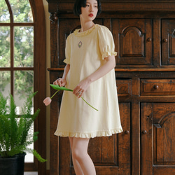 奶黃色 日系少女木耳花邊鬱金香軟fufu短洋裝 立體浮雕裝飾連身裙 第7張的照片