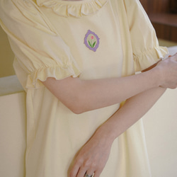奶黃色 日系少女木耳花邊鬱金香軟fufu短洋裝 立體浮雕裝飾連身裙 第15張的照片