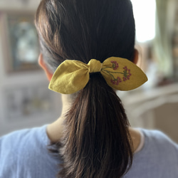 野の花の刺繍のヘアゴムリボン(コットンリネン) 9枚目の画像