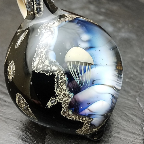 ガラス] 海月 水母 クラゲ ペンダント ガラス細工 ネックレス