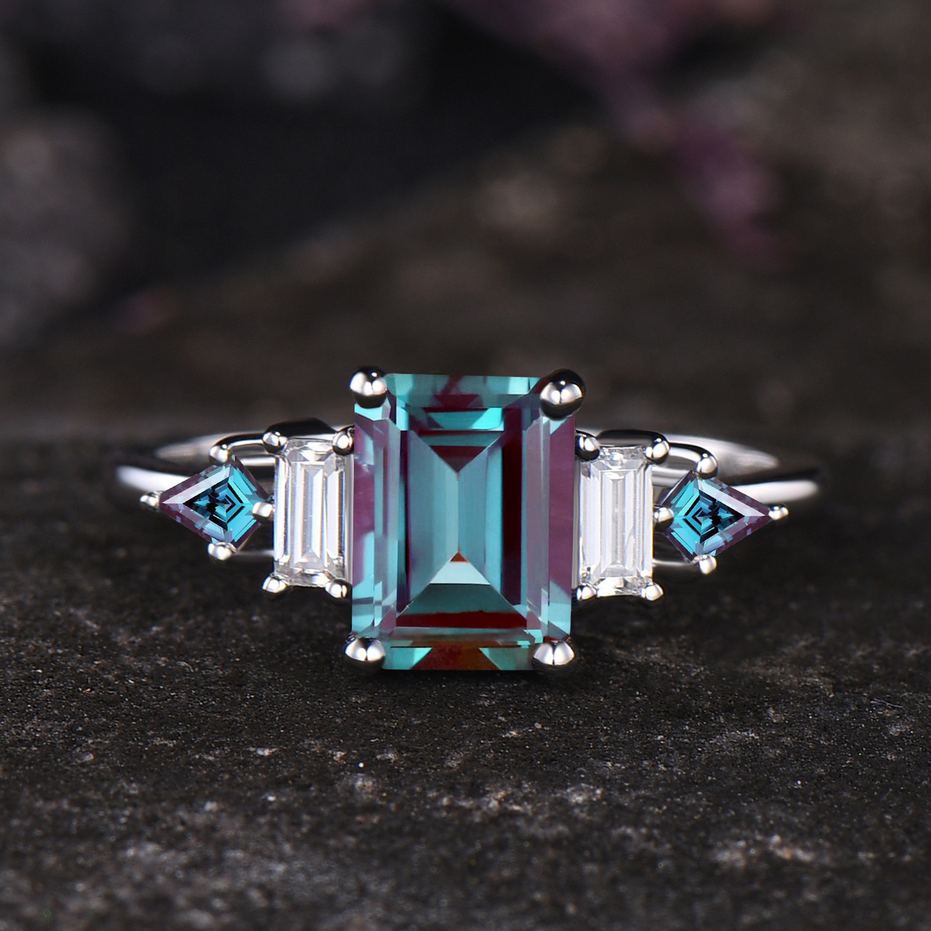 まめちゃんの母ページ　希少石　アレキサンドライトリング