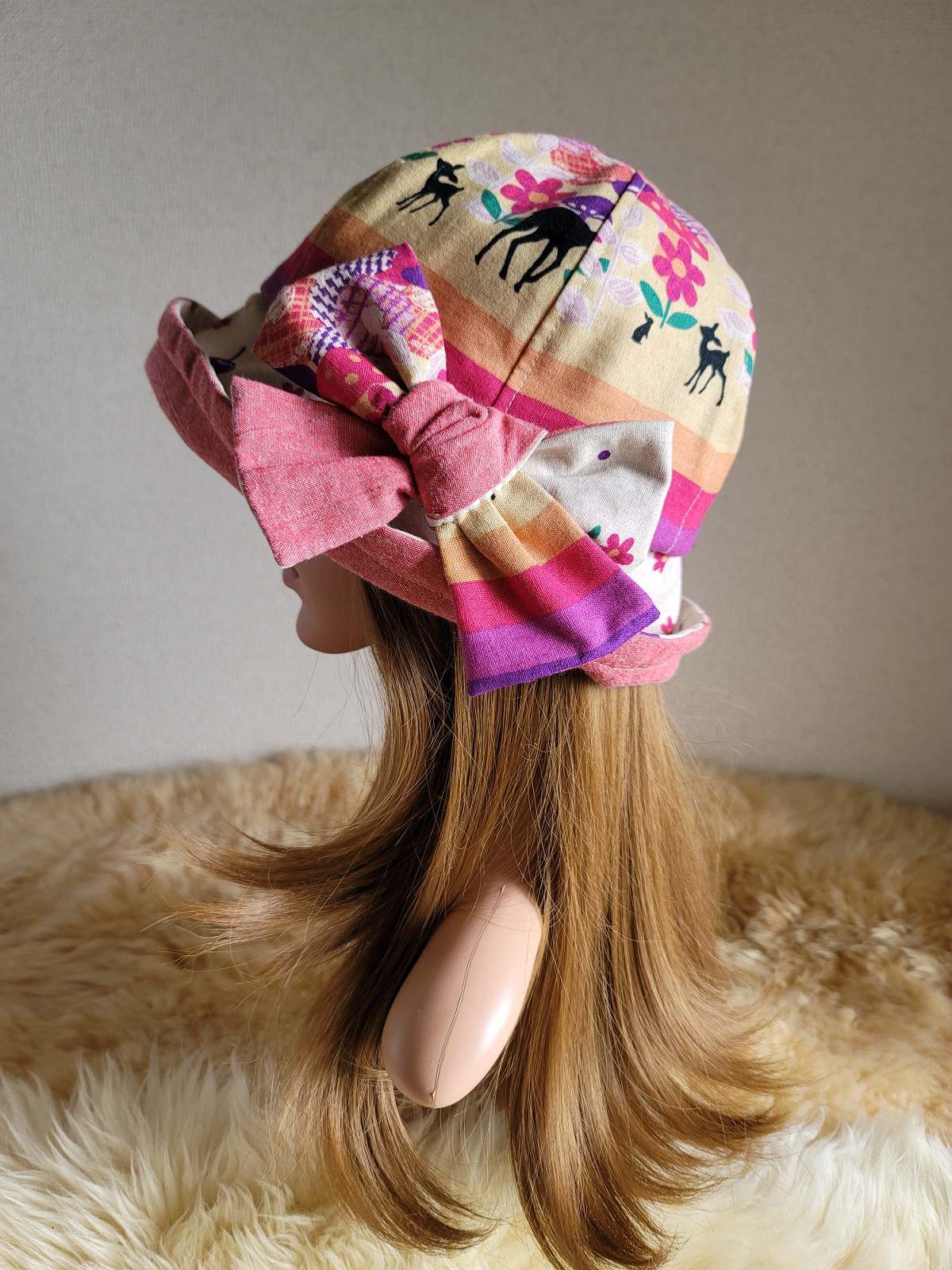 フィット hat×リボン★大きい帽子★バンビ&キノコ　ベージュ系