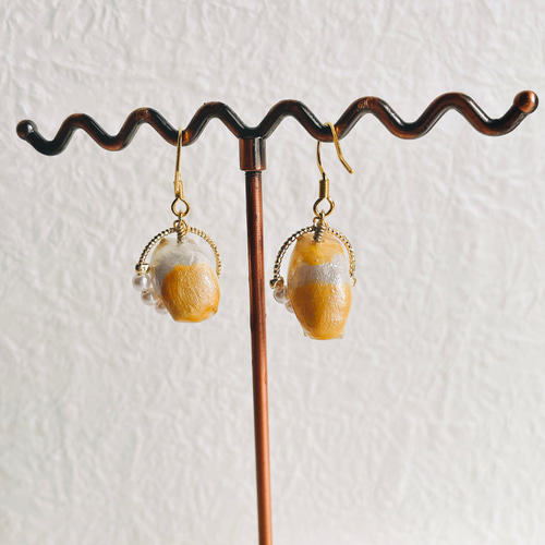 マルモ◆一点物✧カーネリアン×MOP×水晶 トリプレットストーンピアス マルモ様専用◇一点物✧カーネリアン×MOP×水晶 トリプレットストーンピアス