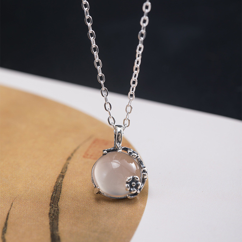 ＜受注制作＞梅の花のペンダント瑪瑙　プレゼント　ご褒美　N039