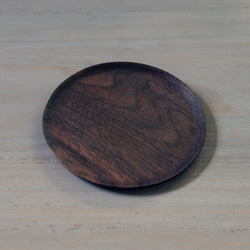 1038. 木の丸小皿/コースター ウォールナット #021 2枚目の画像