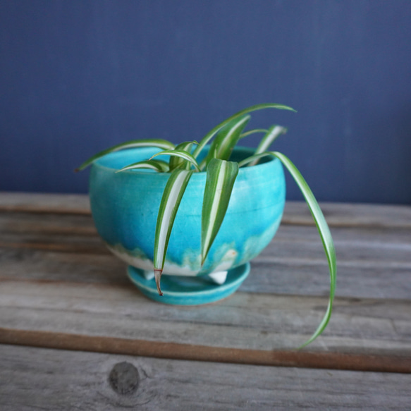 【陶器】トルコ青の脚付き植木鉢 ９ 3枚目の画像