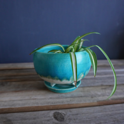 【陶器】トルコ青の脚付き植木鉢 ９ 1枚目の画像