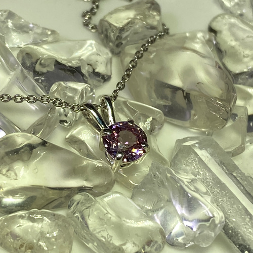 ピンクジルコン（さくらピンク 天然石）のネックレス ネックレス