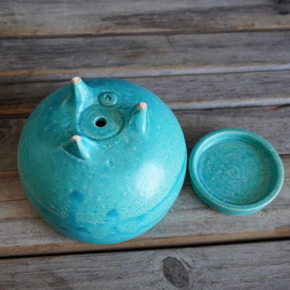【陶器】トルコ青の脚付き植木鉢 12 13枚目の画像