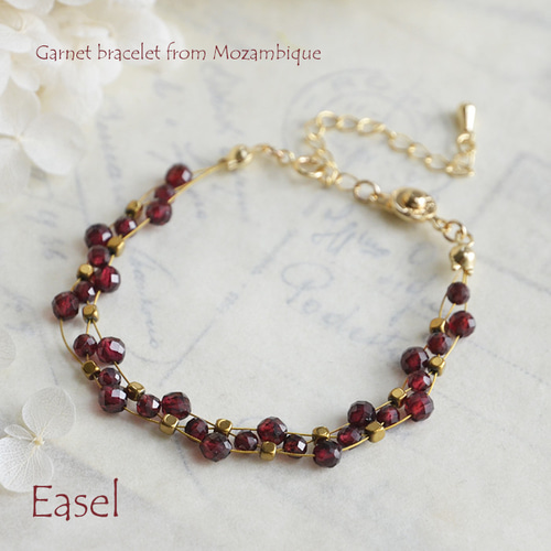 モザンビーク産ガーネットのソフトワイヤーブレスレット ブレスレット  