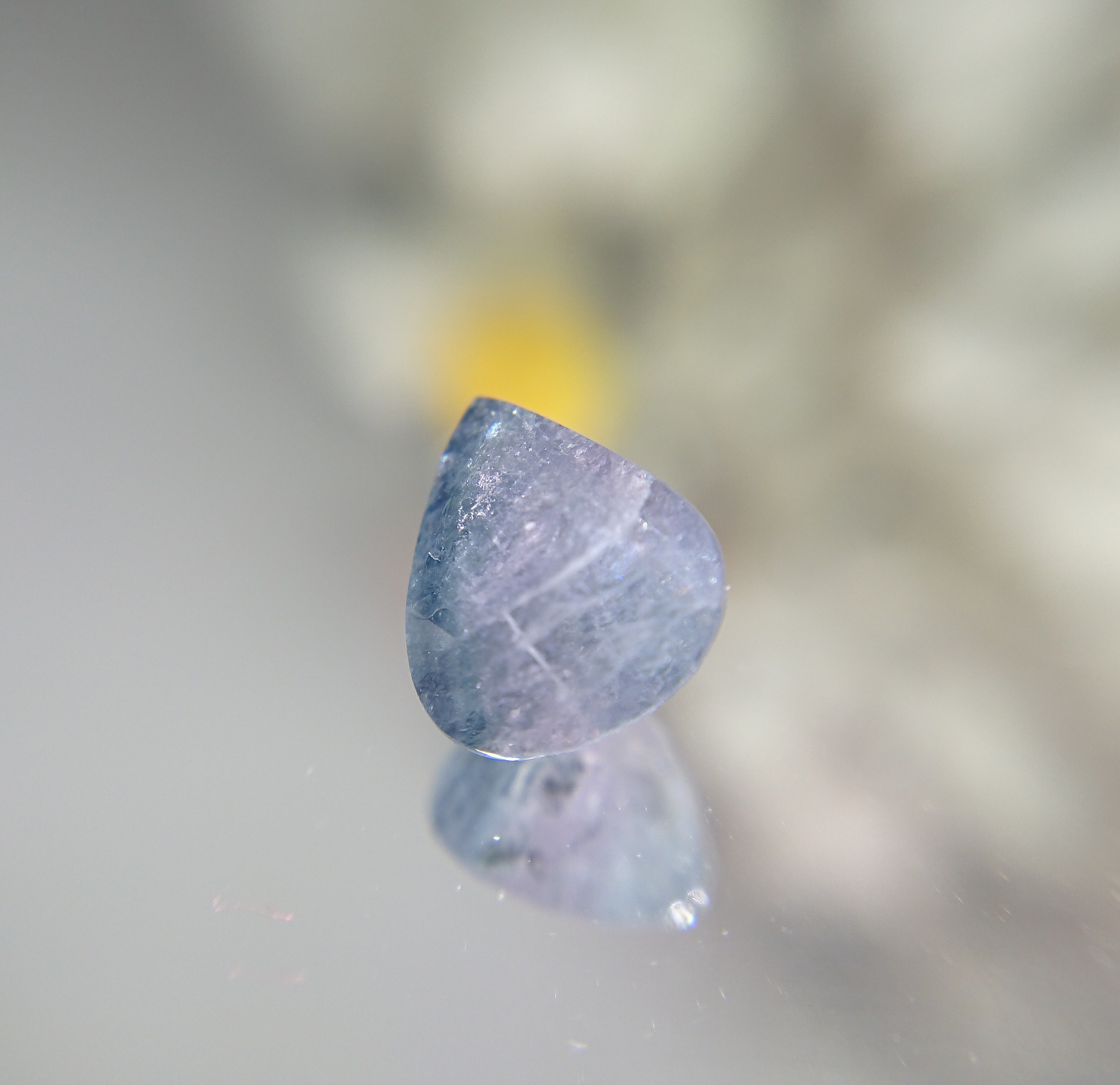 1890 となりあっ 1.37ct 虹入り トルマリン バイカラートルマリン