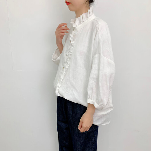 en-en リネン・切りっぱなしボリュームフリルブラウス・白 チュニック