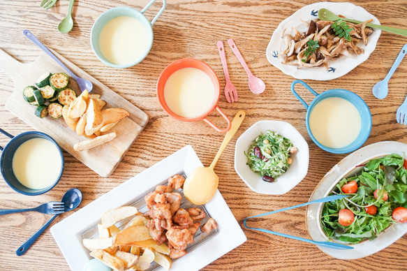 ＼送料無料 クリックポスト対応／ステンレス製 フォーク いろさじ ギフト アレルギー かわいい 猫舌 カラフル 折れない 3枚目の画像