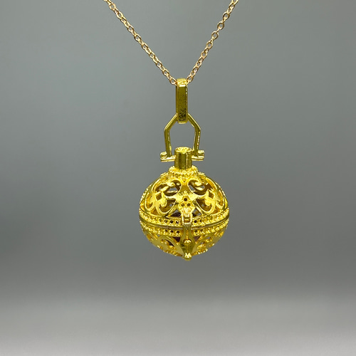 ガムランボール風チャーム オルゴールネックレス アロマペンダント