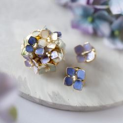 可分層繡球花胸針與別針胸針套裝 第13張的照片