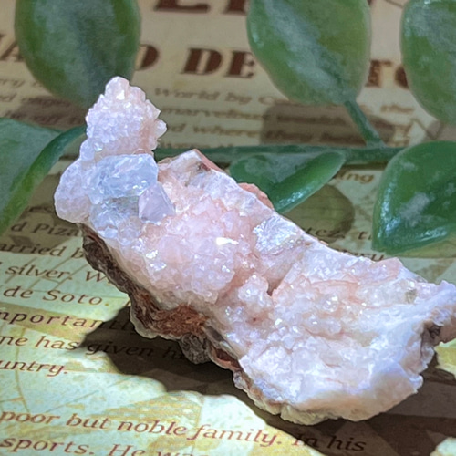 カルサイト共生✨ ピンクアメジスト ラフストーン 原石 クラスター