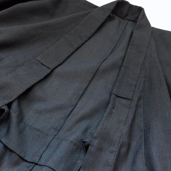 着物リメイク 男性 着物袖 薄手作務衣コート 紺色 グレー 無地 和装 着物コート ガウンコート 和装コート N5409 10枚目の画像
