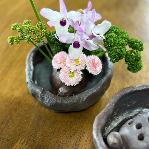 ニッコリ笑顔の亀ちゃん花器 縁起物 一輪挿し・花瓶・花器 やよい窯