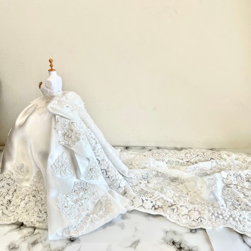 ウェディングトルソーウェディングドレスミニチュアドレス結婚式