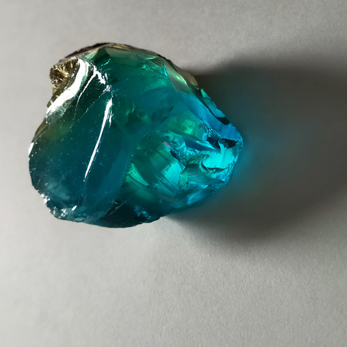 希少 レア アンダラクリスタル ブルー グリーン イエロー 寒色カラー