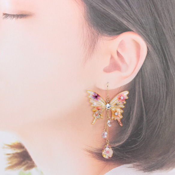 胡蝶~Flower Pearl~(c32) ピアス/イヤリング/ノンホールピアス/樹脂ピアス 3枚目の画像