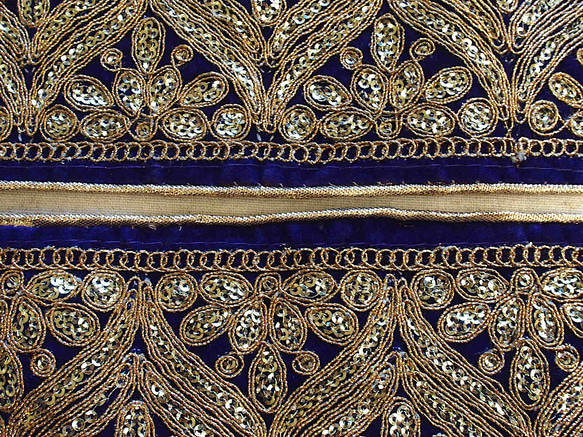 0.5mよりスパンコールチロリアンテープ 紫 アラビック ダンス 民族衣装 インド刺繍 8枚目の画像