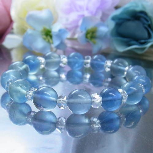 ◇素敵な未来◇フローライト ライト ブルー 大粒10㎜ クリスタル 透明