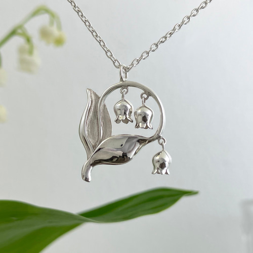 フランス　アンティーク　すずらん　カルネドバル　シルバープレート　ペンダント フランス アンティーク すずらん カルネドバル シルバープレート