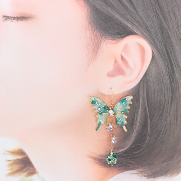 胡蝶~Camo Green~(c46) ピアス/イヤリング/ノンホールピアス/樹脂ピアス 3枚目の画像