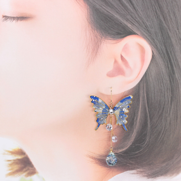 胡蝶~Camo Blue~(c48) ピアス/イヤリング/ノンホールピアス/樹脂ピアス 3枚目の画像