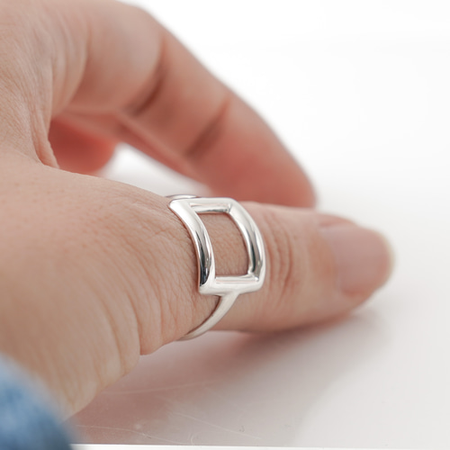 フレームスクエアリング シルバー《送料無料》PY-351 指輪・リング