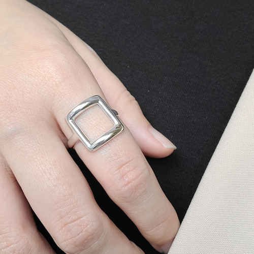 フレームスクエアリング シルバー《送料無料》PY-351 指輪・リング