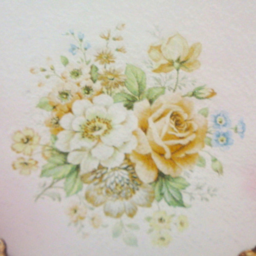 ステンドクラス☆ハート型のキャンディＢＯＸ　(花の絵付け入り) ステンドクラス☆ハート型のキャンディBOX(花の絵付け入り)